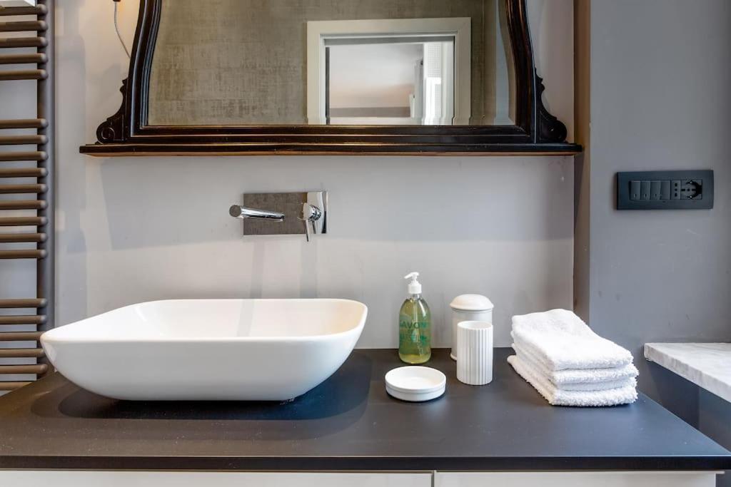 Apartment Casa Forneris-splendido In Stile Newyorchese Vicino Al Valentino *
